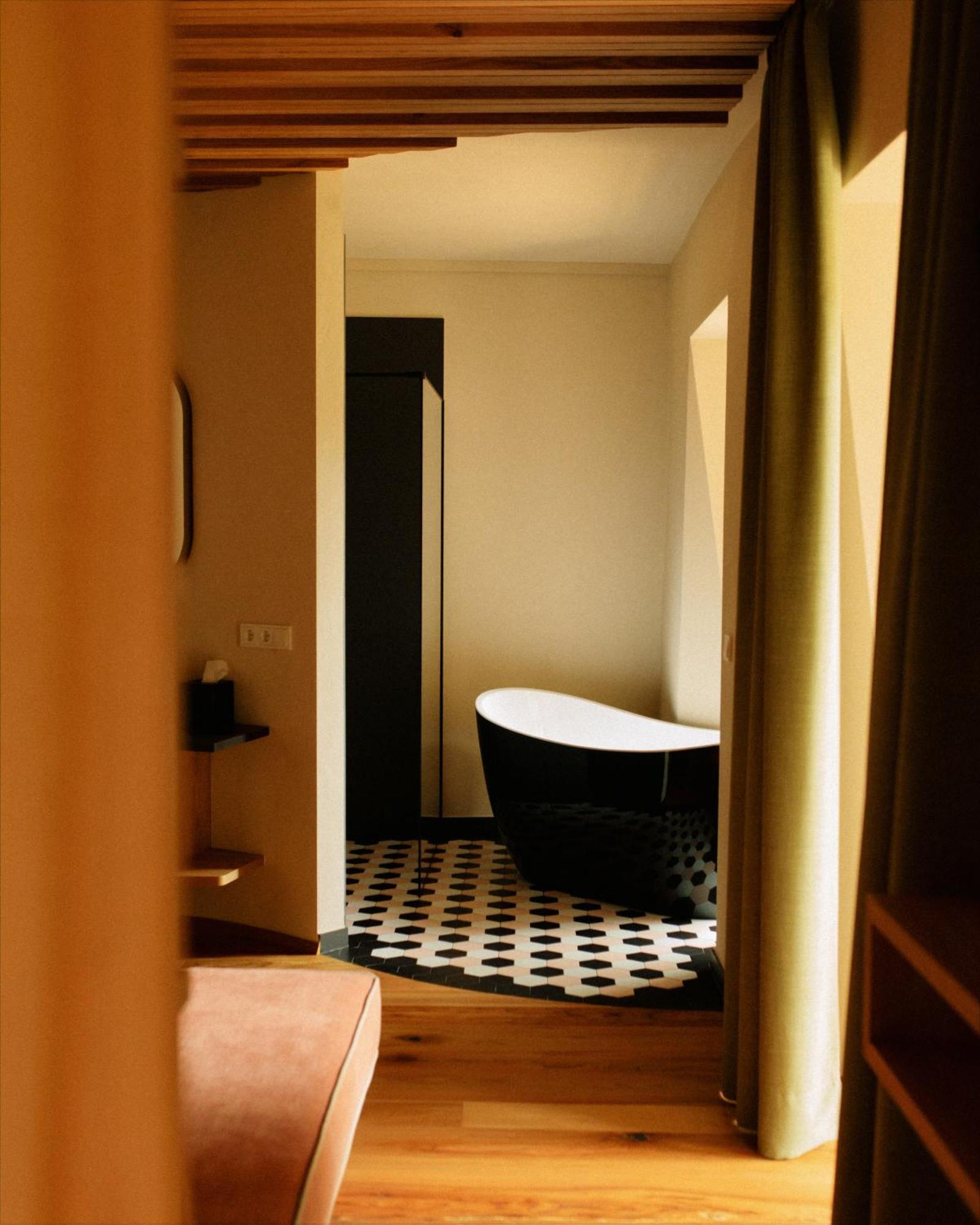Langenmantel Historic Suites Termeno Esterno foto